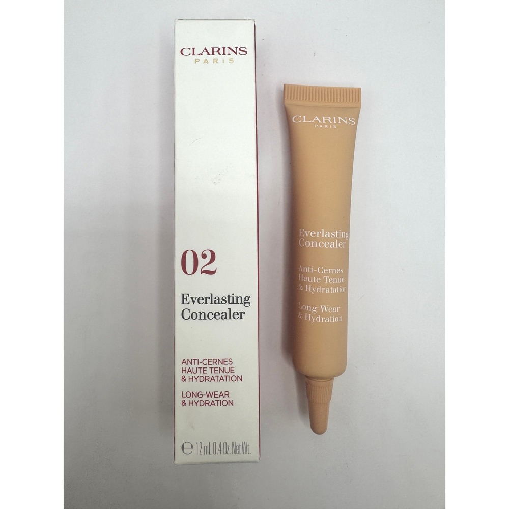 Clarins Everlasting Concealer 02 Light Medium NIB